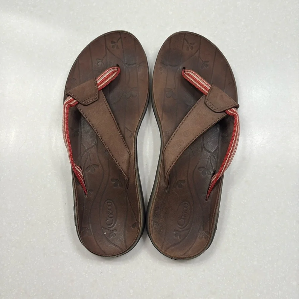 Chaco flip flops! - Picture 1 of 4